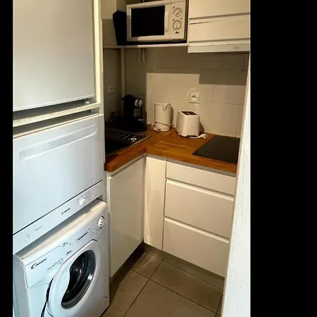 شقة A 100m Du Village Naturiste,tout Equipe, Climatise,place Parking آجد