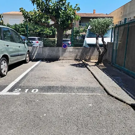 Appartamento équipé Village Naturiste à 100 M Agde