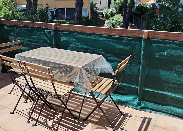 Appartement Equipe Village Naturiste A 100 M *